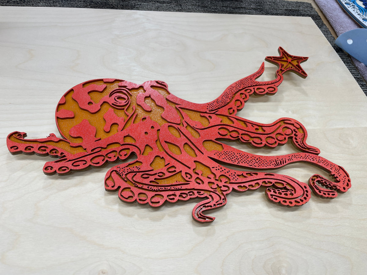 Octopus with starfish - 2 color options