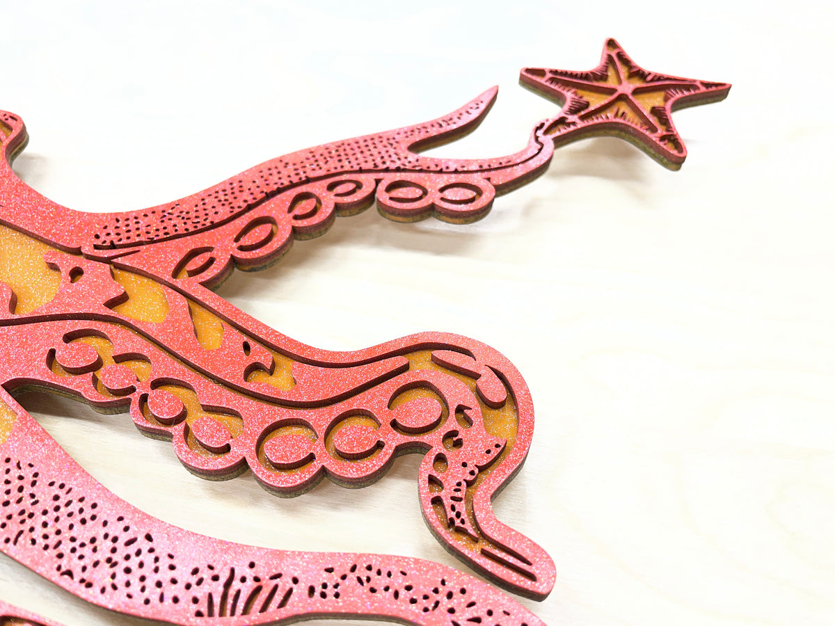 Octopus with starfish - 2 color options